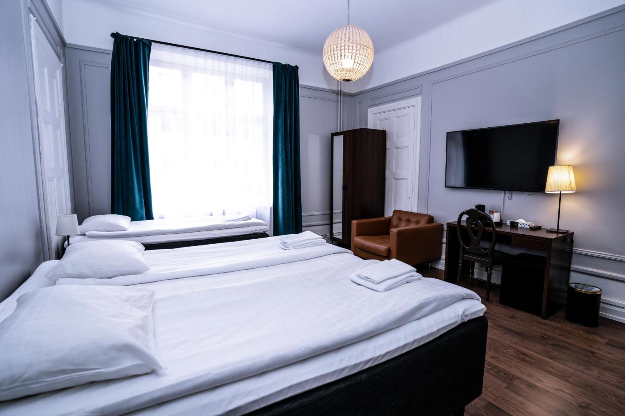 Queen'S Hotel By First Hotels Stockholm Bagian luar foto