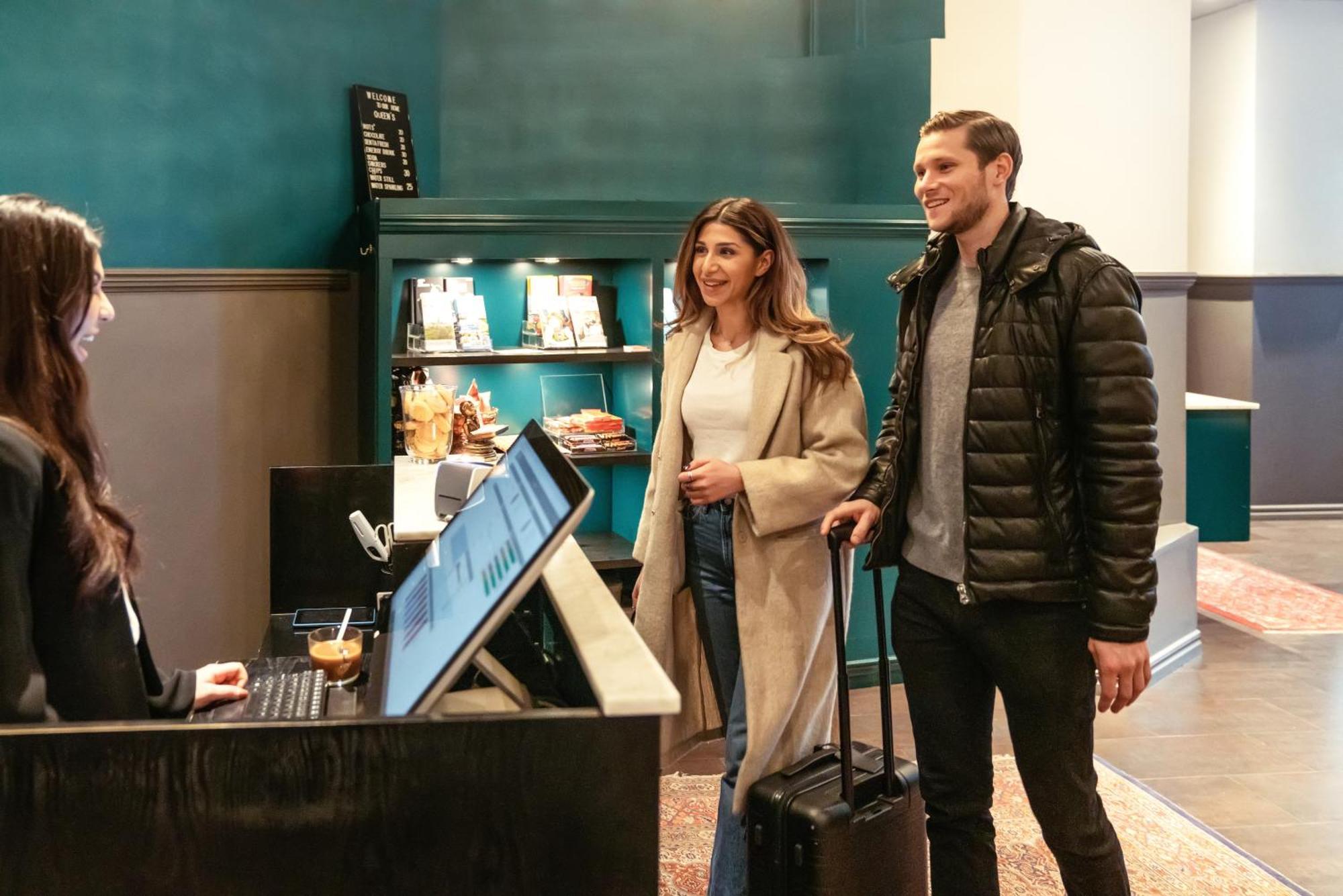 Queen'S Hotel By First Hotels Stockholm Bagian luar foto