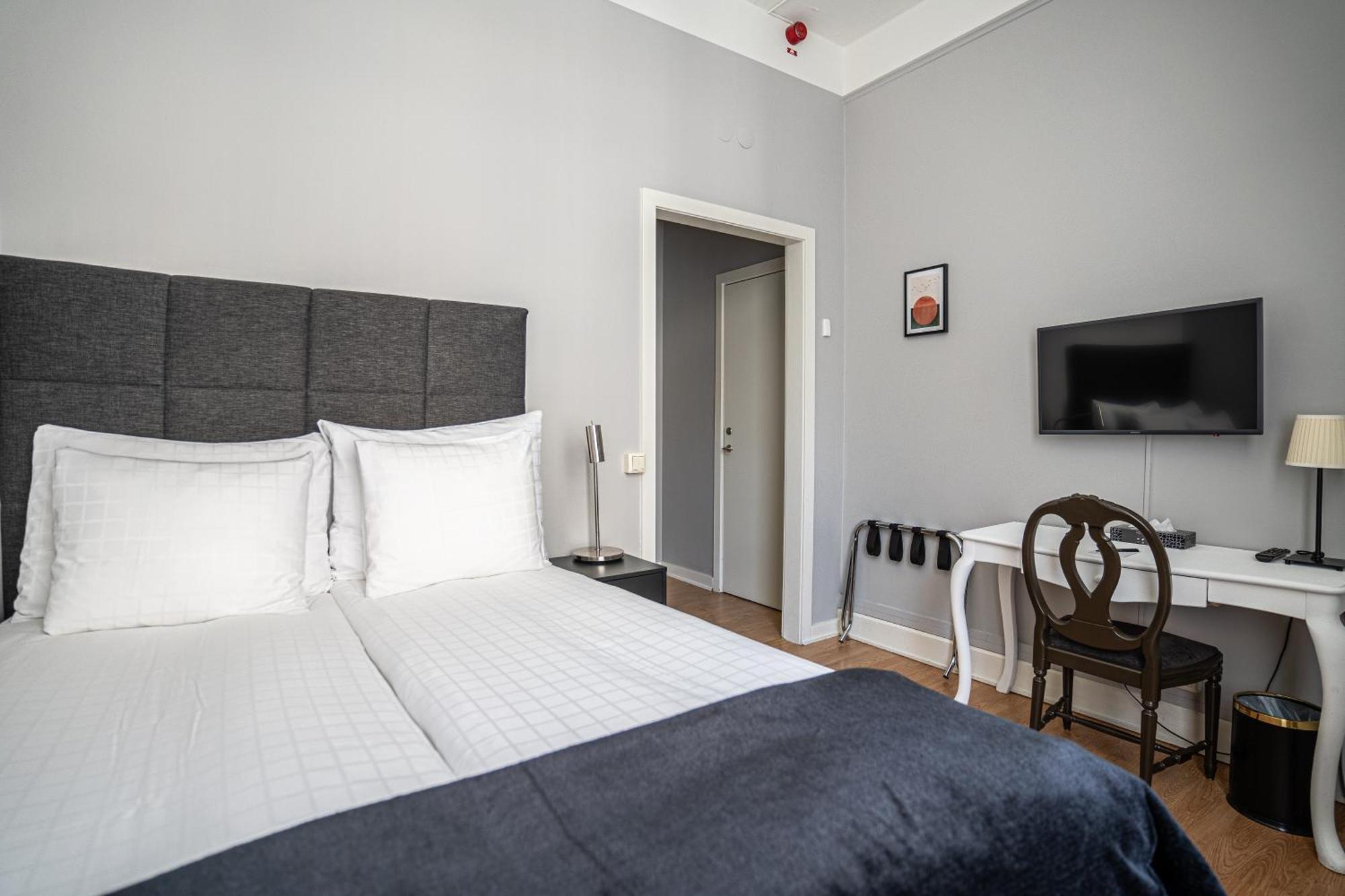 Queen'S Hotel By First Hotels Stockholm Bagian luar foto